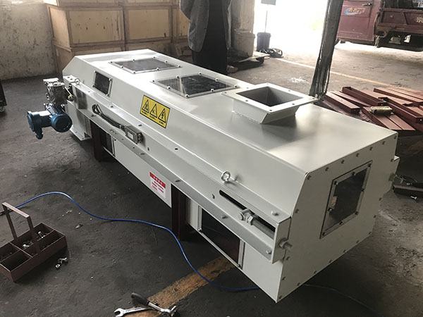 密封定量給料機